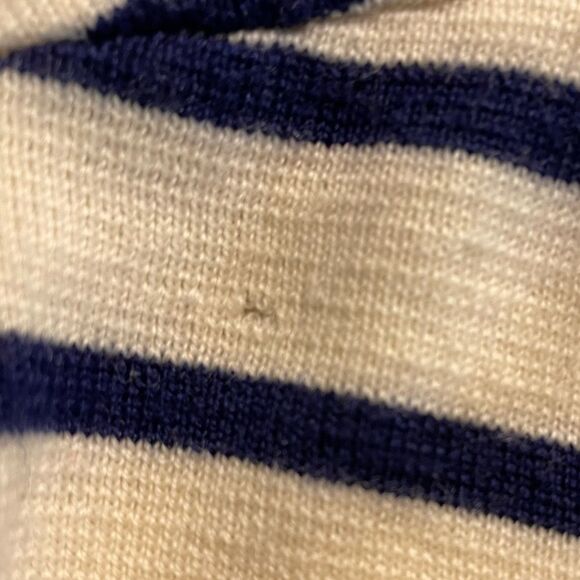 VINEYARD VINES Merino wool crewneck sweater in navy and cream stripes - Picture 4 of 5